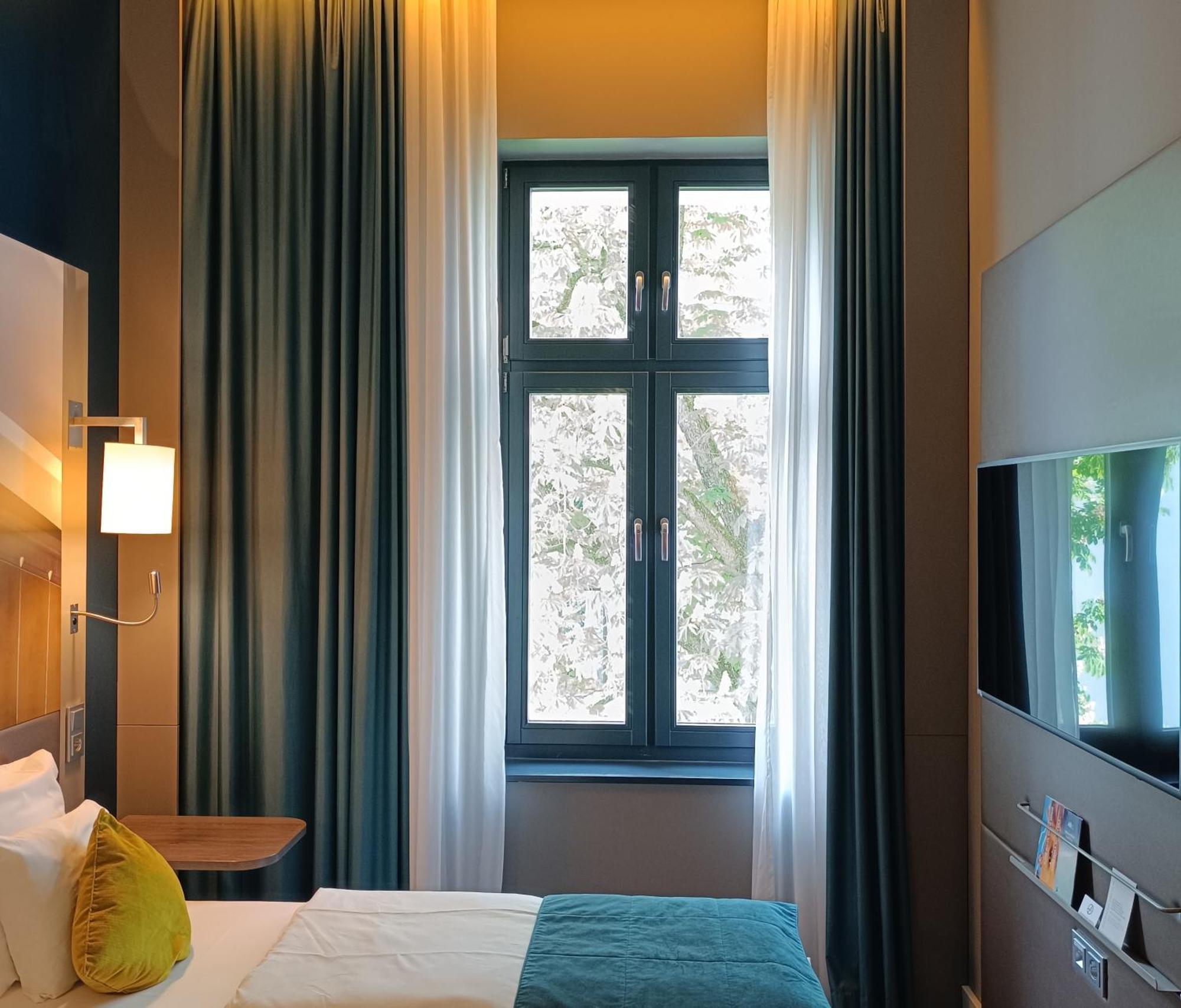 Mercure Hotel Berlin Wittenbergplatz Exterior photo